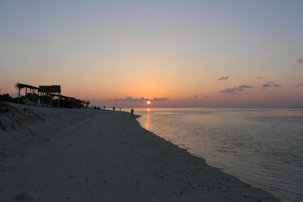 Feridhoo 卡斯特维假日旅馆酒店 外观 照片